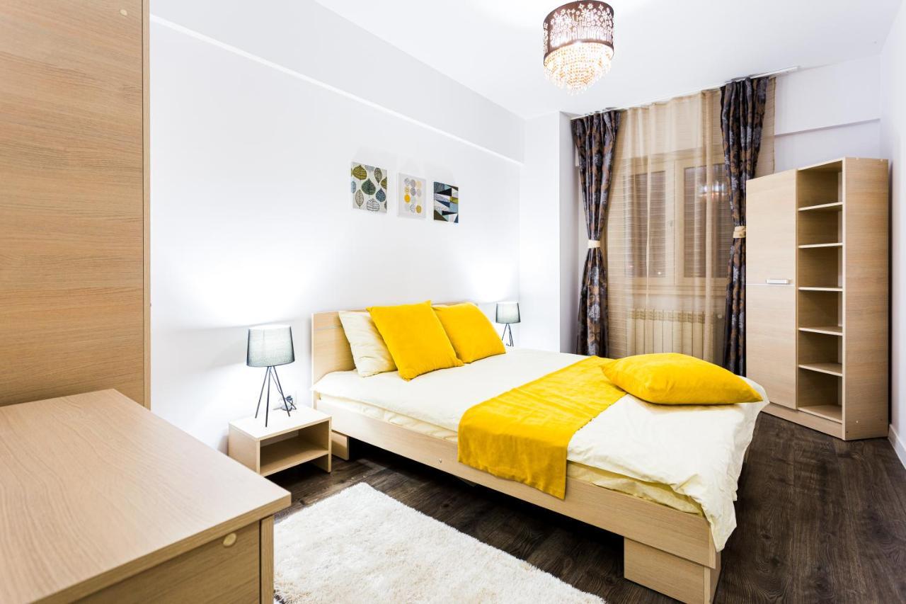 Unique Hotel Apartments Grand Residence Яш Екстериор снимка