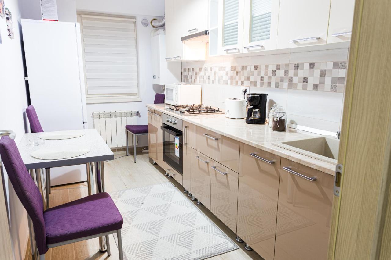 Unique Hotel Apartments Grand Residence Яш Екстериор снимка