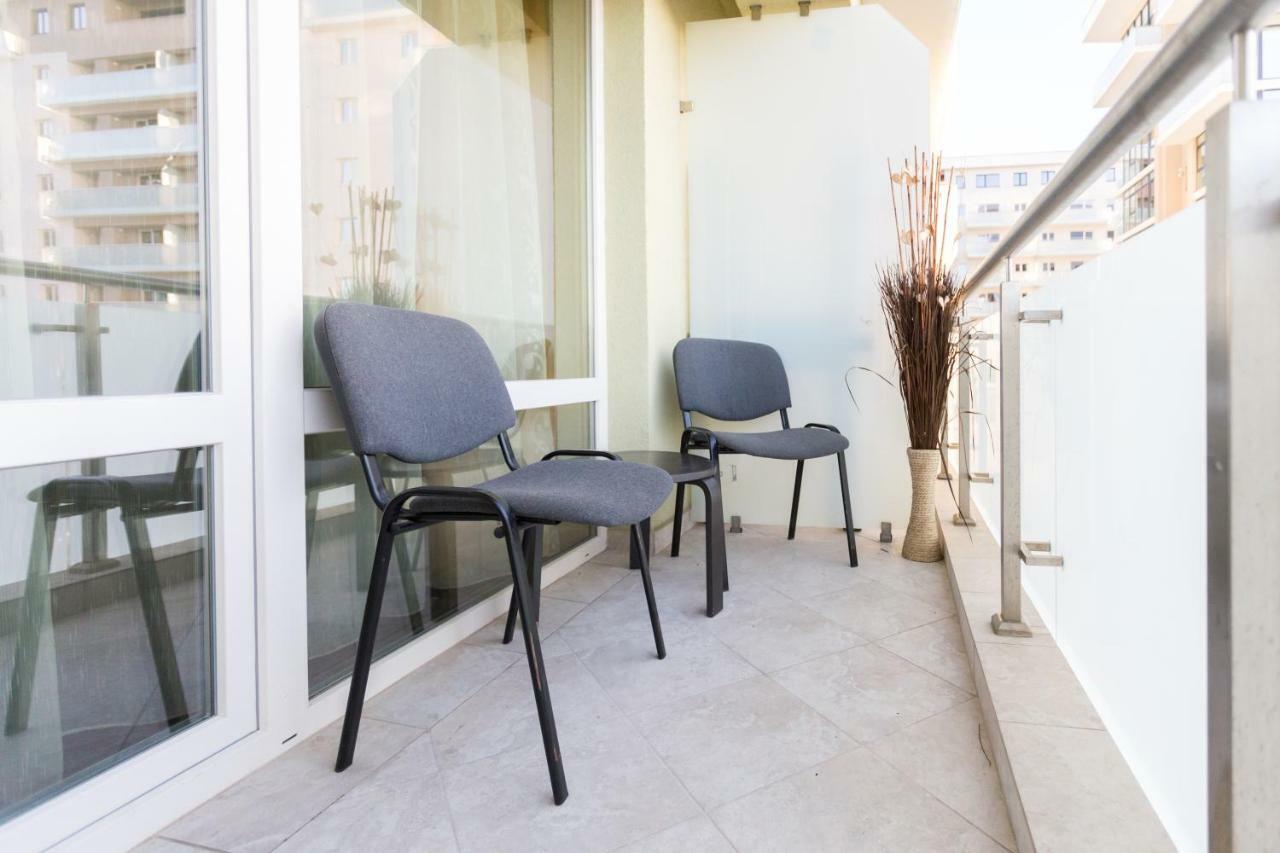 Unique Hotel Apartments Grand Residence Яш Екстериор снимка